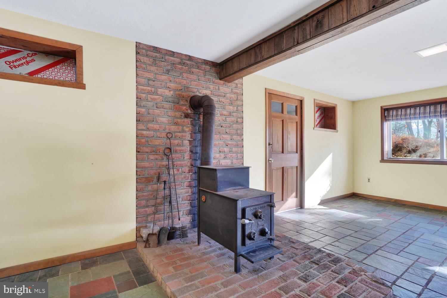20075 Dutton Road Stewartstown, PA 17363 - Photo 18 of 33 Gallery Image 18