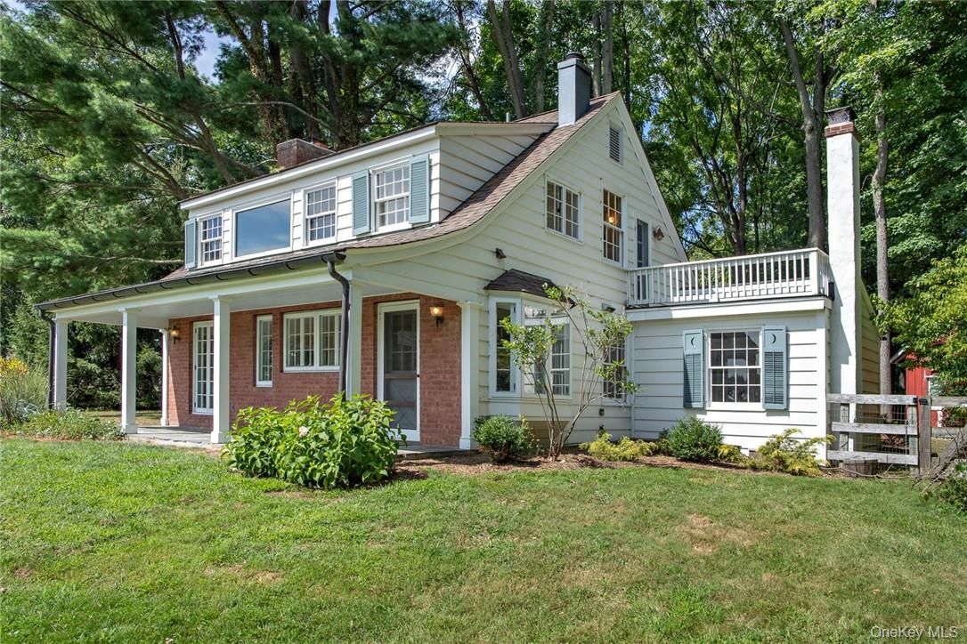 332 A Quaker Hill Road Pawling, NY 12564 - Photo 2 of 35