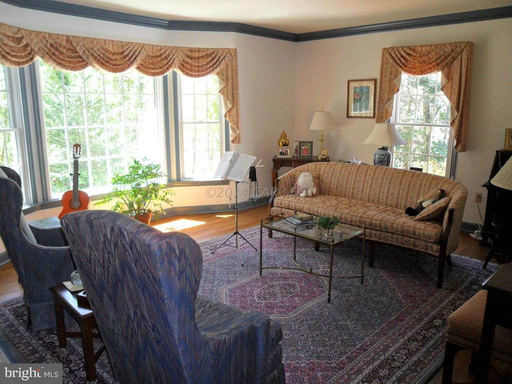 410 Rolling Road Salisbury, MD 21801 - Photo 3 of 31 Gallery Image 3