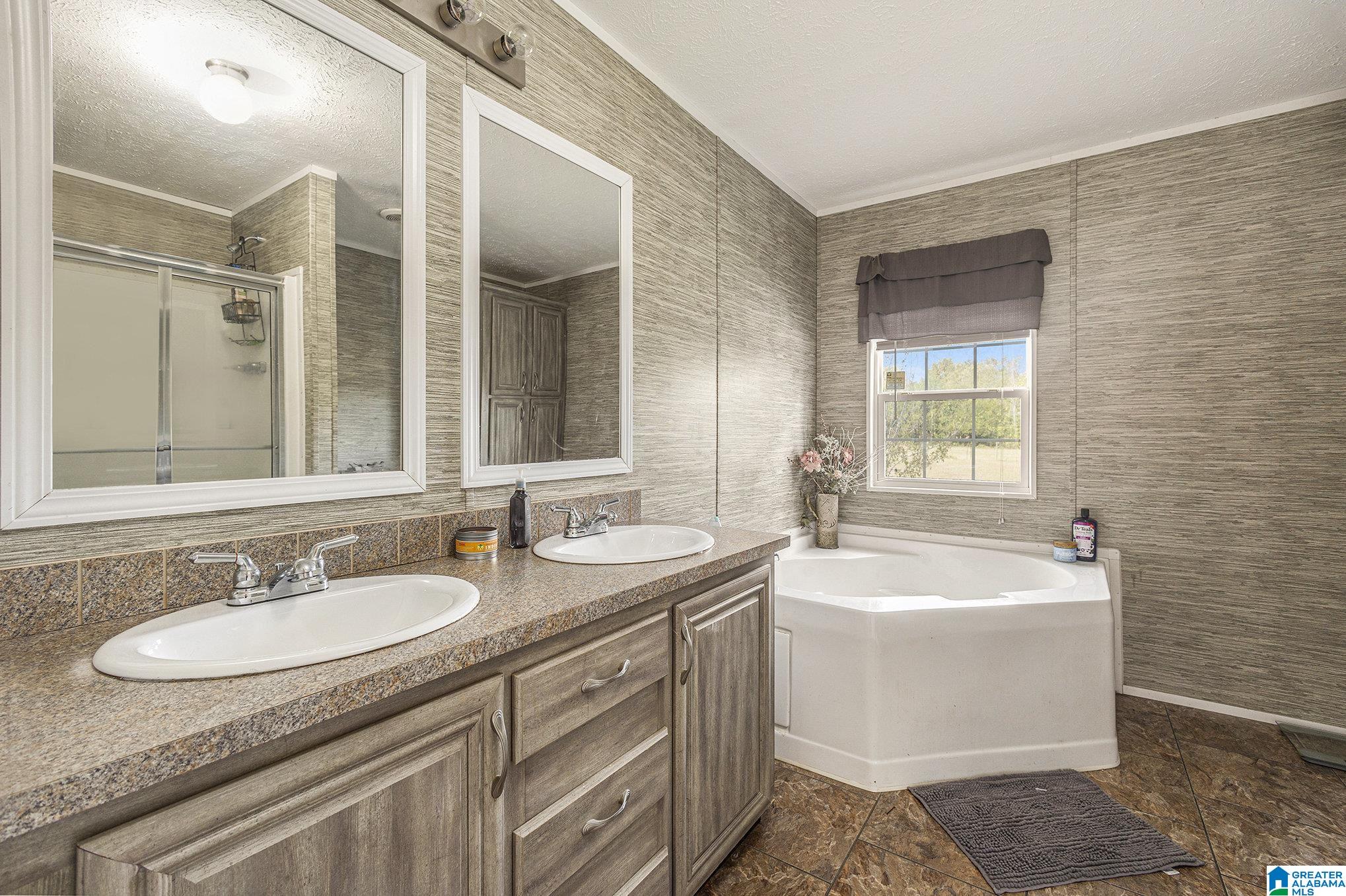 1417 Steve Crowder Road Bessemer, AL 35023 - Photo 23 of 27