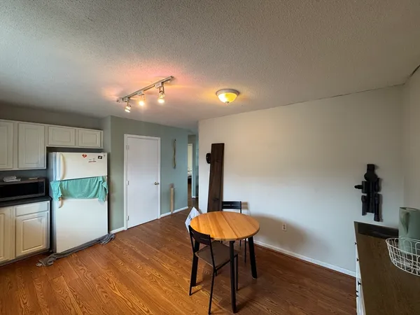 $3,200 | 110 Pearl Street, Unit 9, Somerville, MA 02145