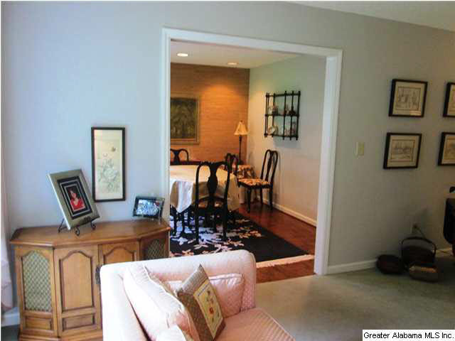 1131 Columbiana Road Birmingham, AL 35209 - Photo 6 of 30