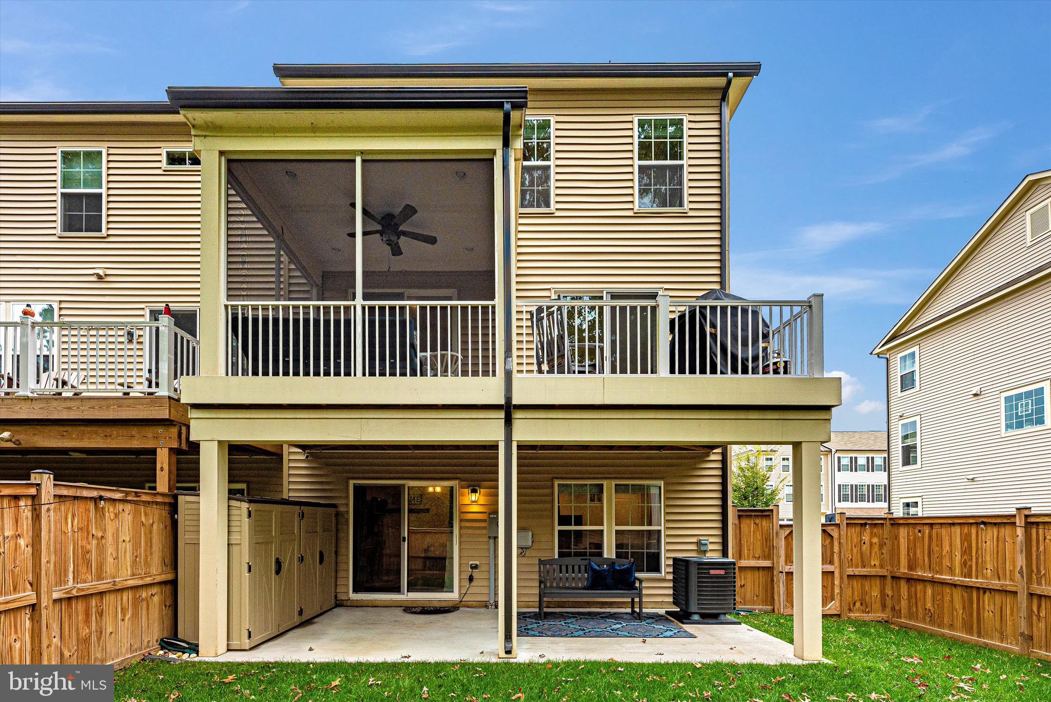 5638 Scott Ridge Place Frederick, MD 21704 - Photo 6 of 57 CHECK OUT THIS PRIVATE SET UP