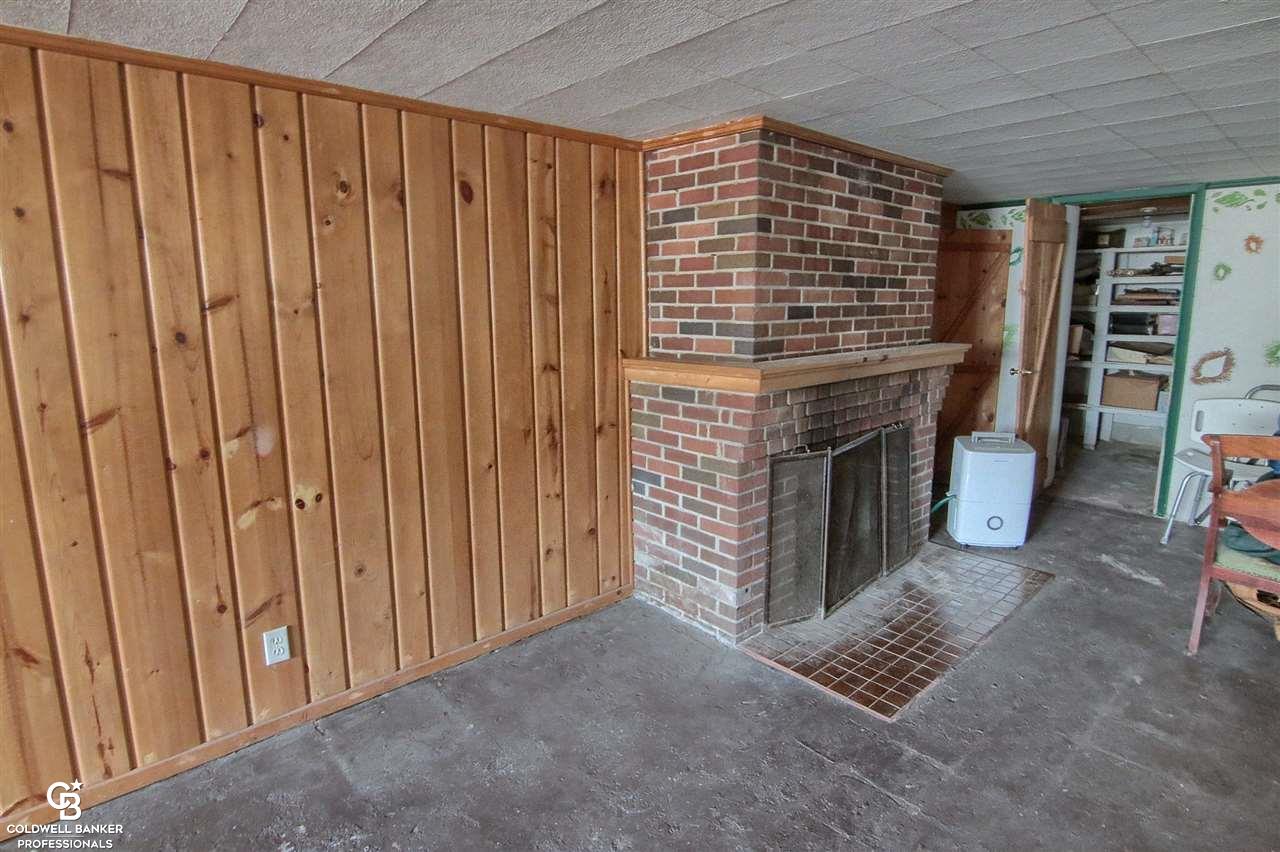 11275 Chicago Warren, MI 48093 - Photo 11 of 28 31356302-10.JPG