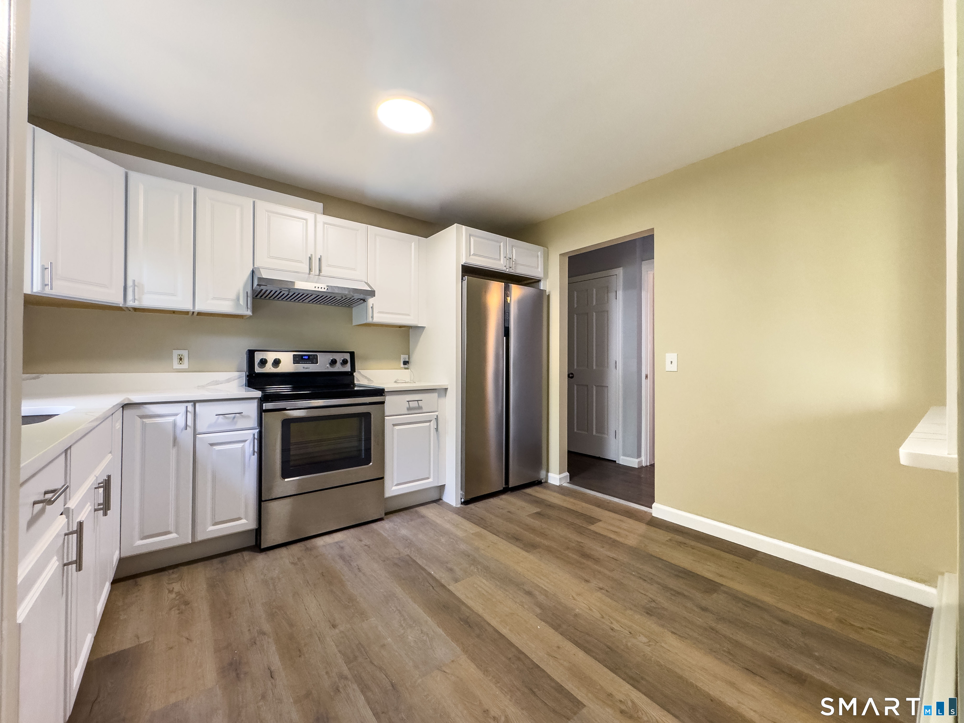 231 Long Hill Road Waterbury, CT 06704 - Photo 7 of 31