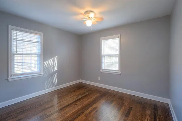 $245,000 | 9 West Pocahontas Lane, Kansas City, MO 64114