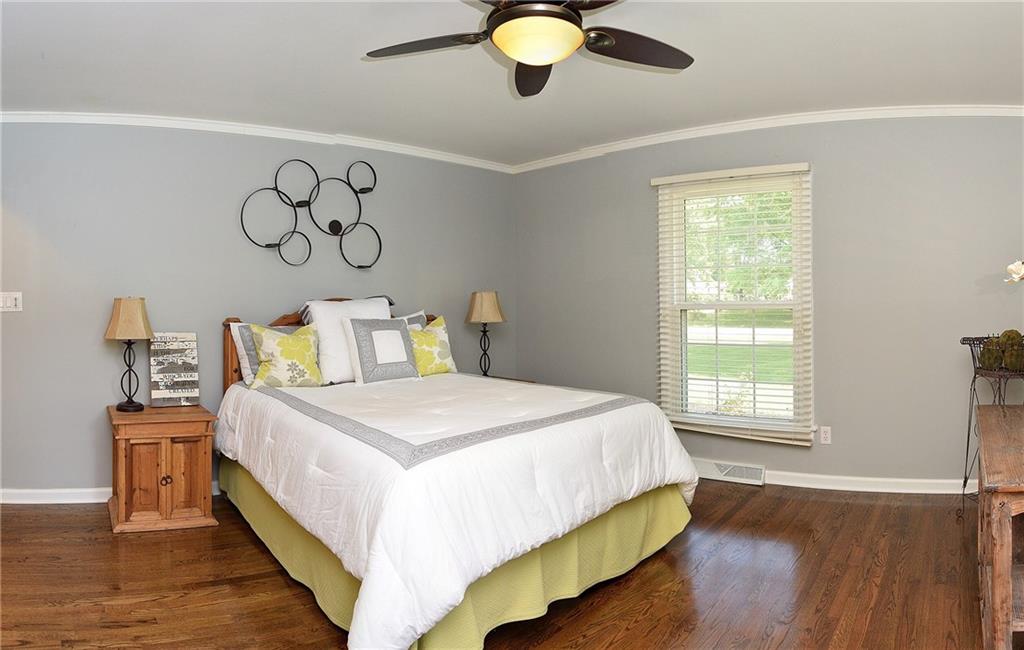 6468 Harbridge Road Indianapolis, IN 46220 - Photo 14 of 31