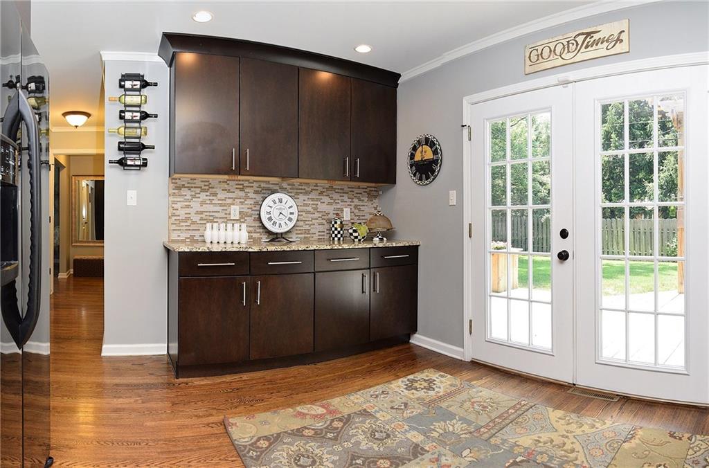 6468 Harbridge Road Indianapolis, IN 46220 - Photo 9 of 31