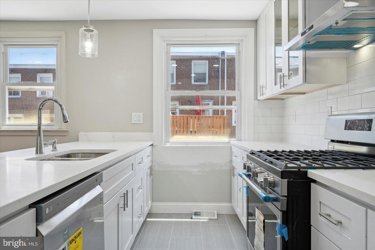 7322 Brentwood Road Philadelphia, PA 19151 - Photo 8 of 11 Gallery Image 8