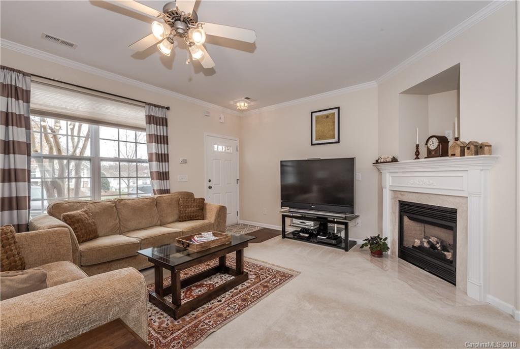 318 Sugar Ridge Court Fort Mill, SC 29708 - Photo 4 of 23