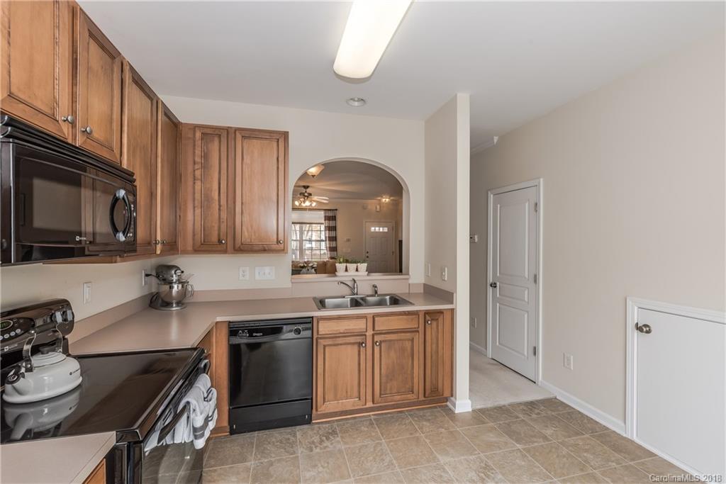 318 Sugar Ridge Court Fort Mill, SC 29708 - Photo 9 of 23