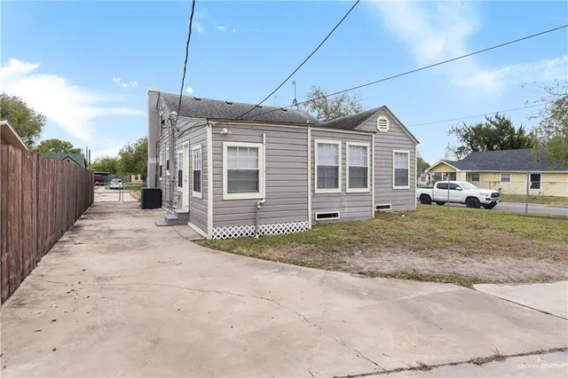 $179,999 | 1022 East Filmore Avenue, Harlingen, TX 78550