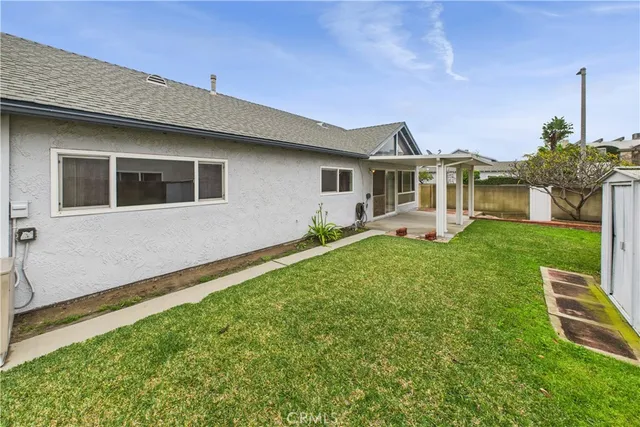 $999,000 | 5270 Vista Hermosa, Cypress, CA 90630