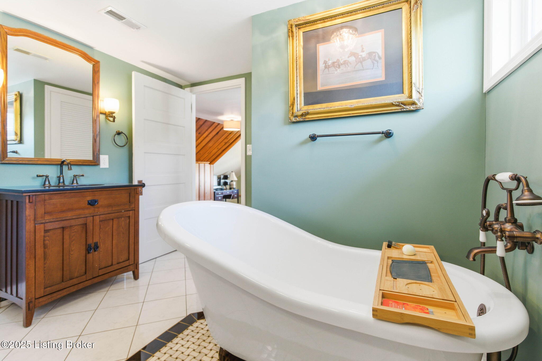 3828 Ormond Road Louisville, KY 40207 - Photo 26 of 75 3828 Ormond Road-59