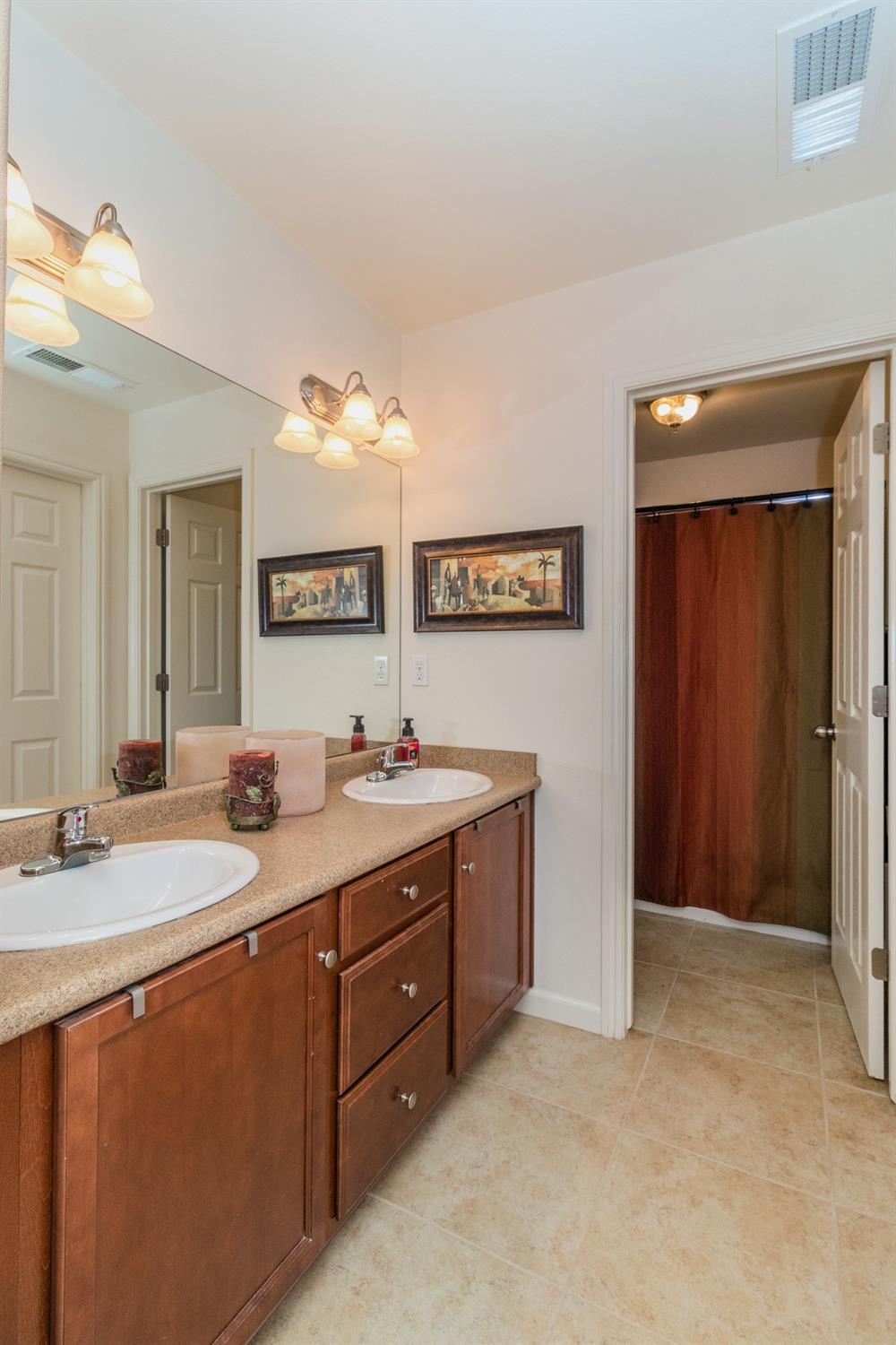 3651 Alcove Way Clovis, CA 93619 - Photo 9 of 24