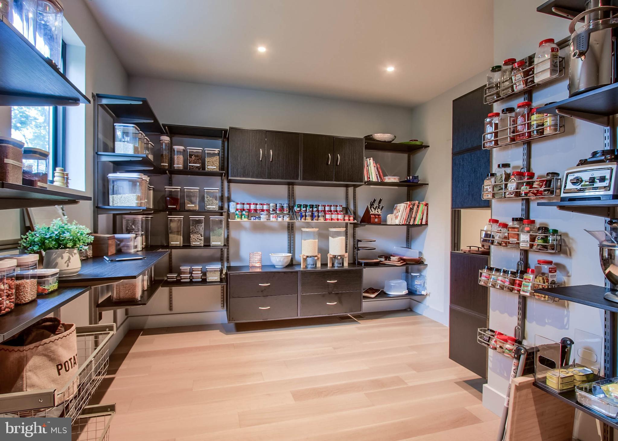 1118 Grove Road Harrisburg, PA 17111 - Photo 21 of 103 Gallery Image 21