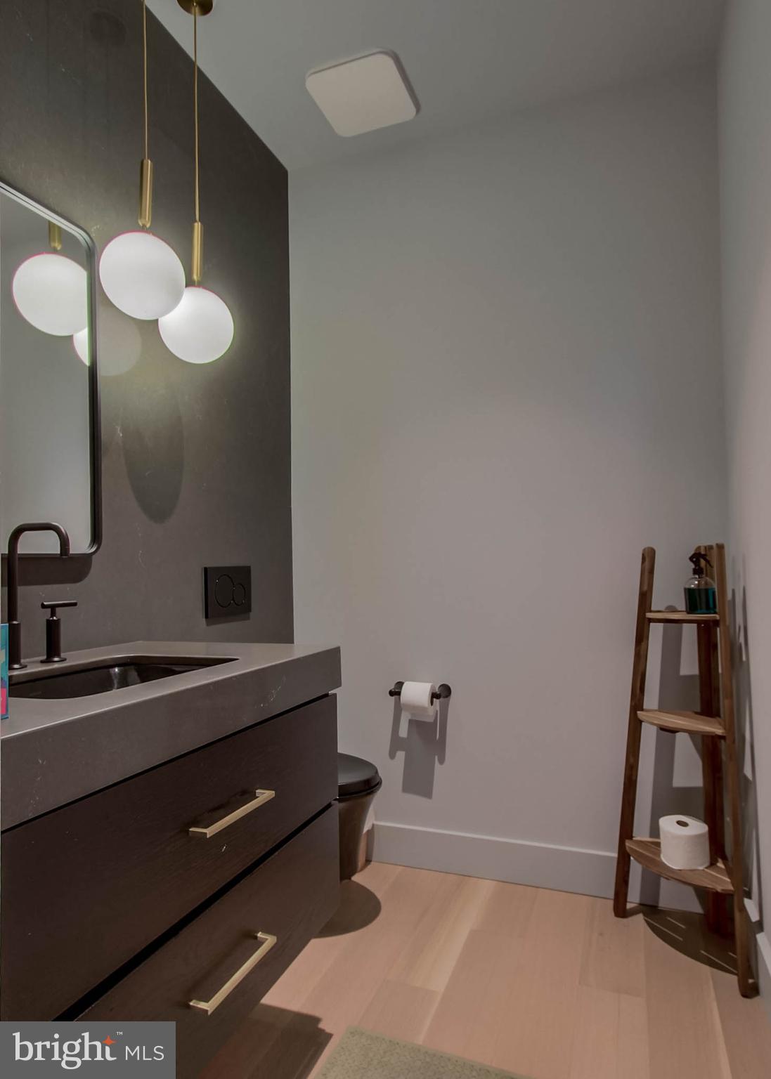 1118 Grove Road Harrisburg, PA 17111 - Photo 29 of 103 1/2 bathroom on 1st floor