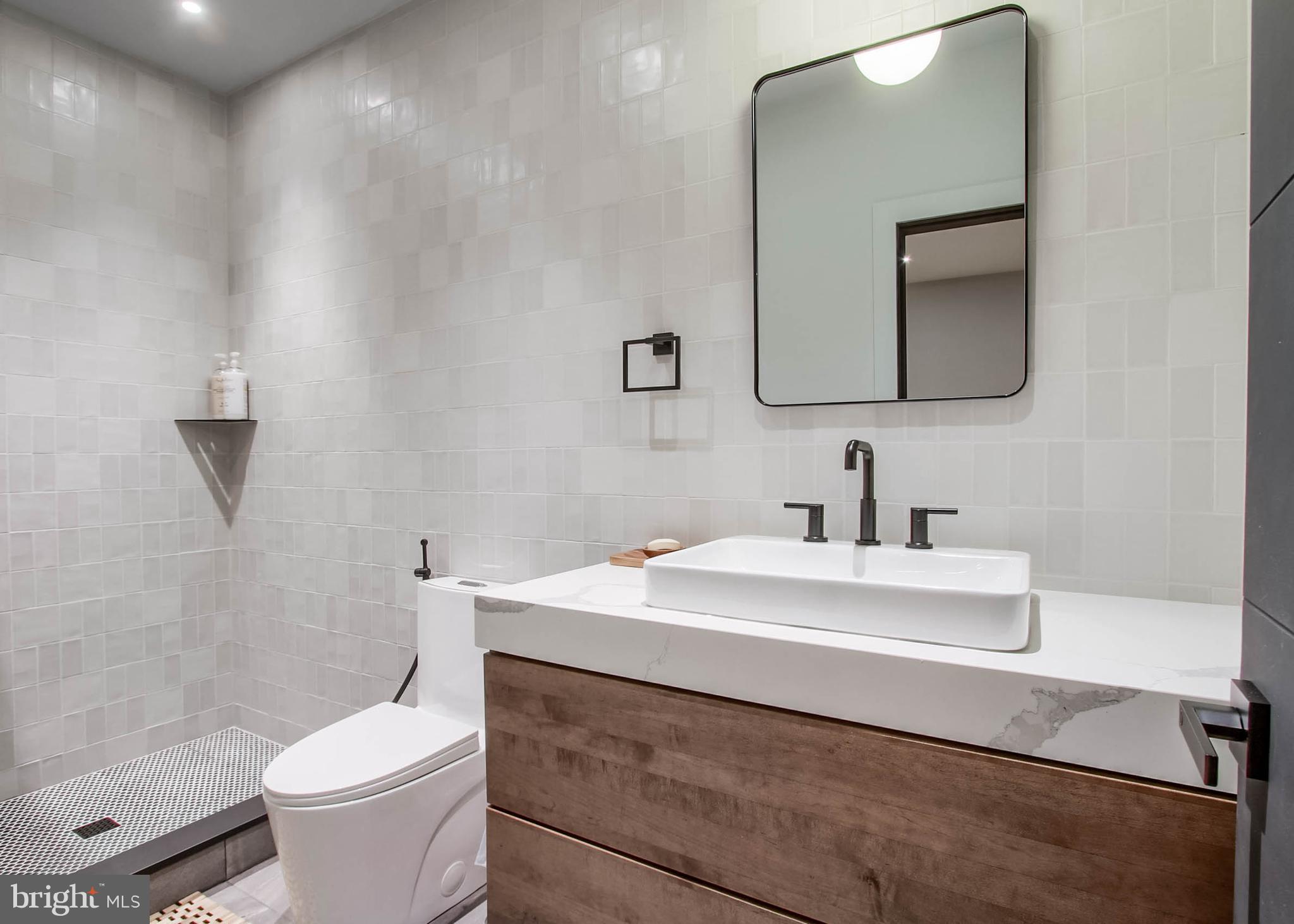 1118 Grove Road Harrisburg, PA 17111 - Photo 52 of 103 Full bathroom on lower level