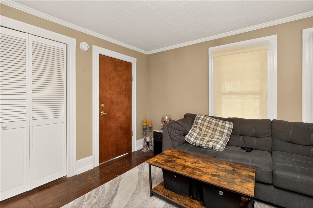 28 Croydon Road Rochester, NY 14610 - Photo 15 of 50