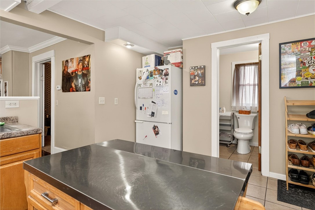 28 Croydon Road Rochester, NY 14610 - Photo 26 of 50