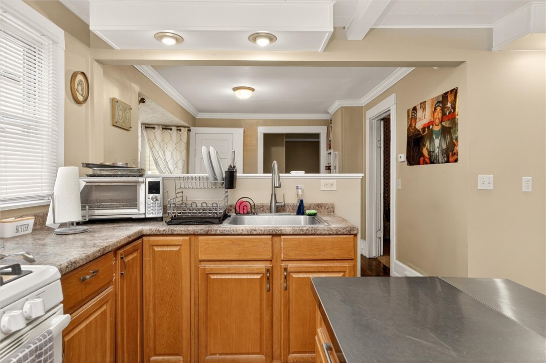 28 Croydon Road Rochester, NY 14610 - Photo 27 of 50