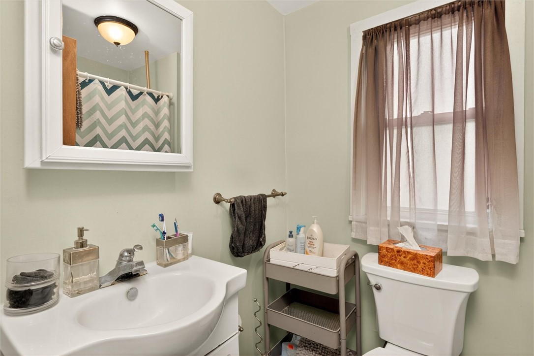 28 Croydon Road Rochester, NY 14610 - Photo 28 of 50