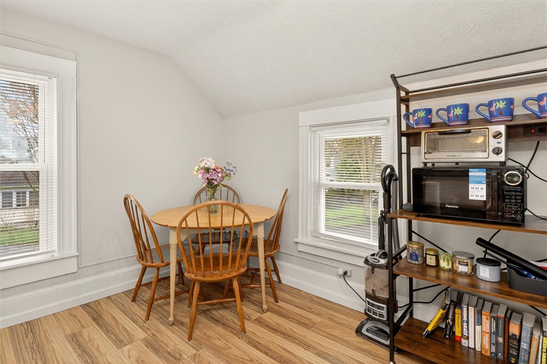 28 Croydon Road Rochester, NY 14610 - Photo 39 of 50