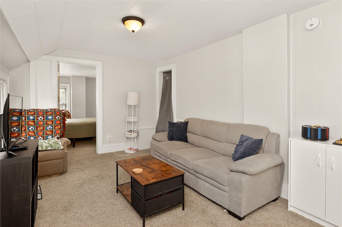 28 Croydon Road Rochester, NY 14610 - Photo 42 of 50