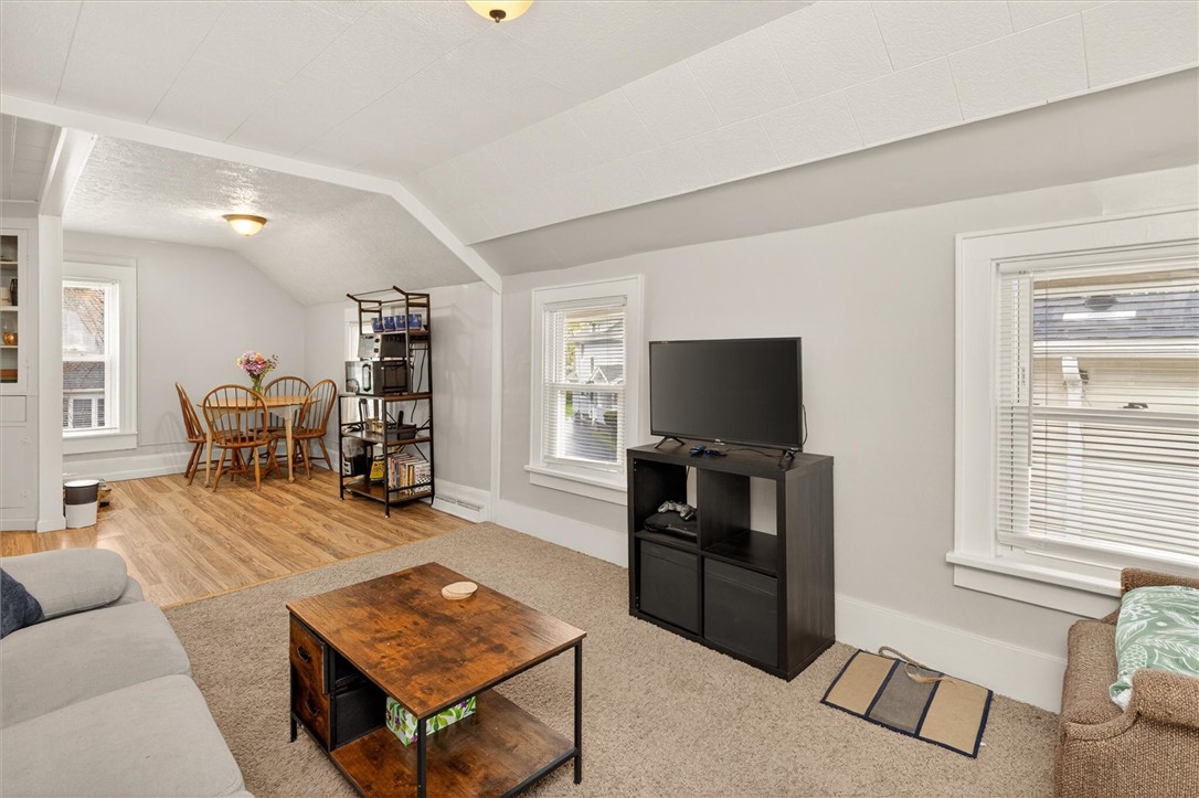 28 Croydon Road Rochester, NY 14610 - Photo 43 of 50