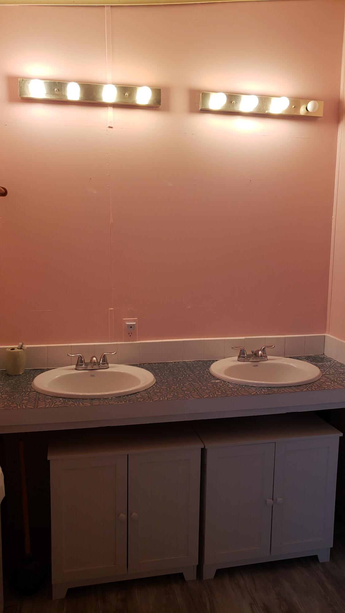 1414 Hunter Road Okeechobee, FL 34974 - Photo 23 of 30 bath