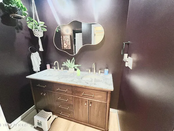 $259,900 | 451 West Main Street, Dandridge, TN 37725