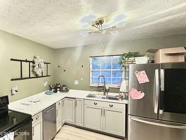 $259,900 | 451 West Main Street, Dandridge, TN 37725