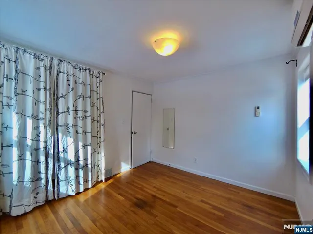 $4,150 | 62 Howland Avenue, Teaneck, NJ 07666