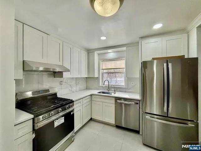 $4,150 | 62 Howland Avenue, Teaneck, NJ 07666