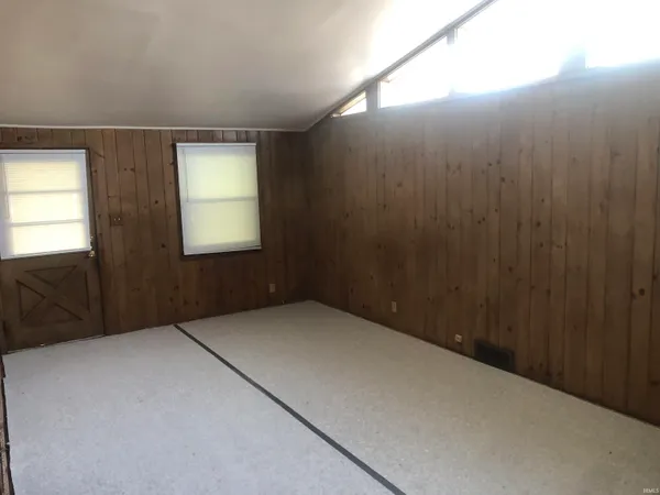 $110,000 | 1850 Lodge Avenue, Evansville, IN 47714