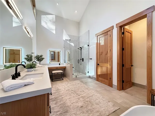 $6,988,000 | 887 South Dyer Circle, Incline Village, NV 89451