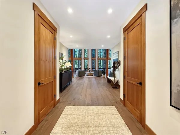 $6,988,000 | 887 South Dyer Circle, Incline Village, NV 89451