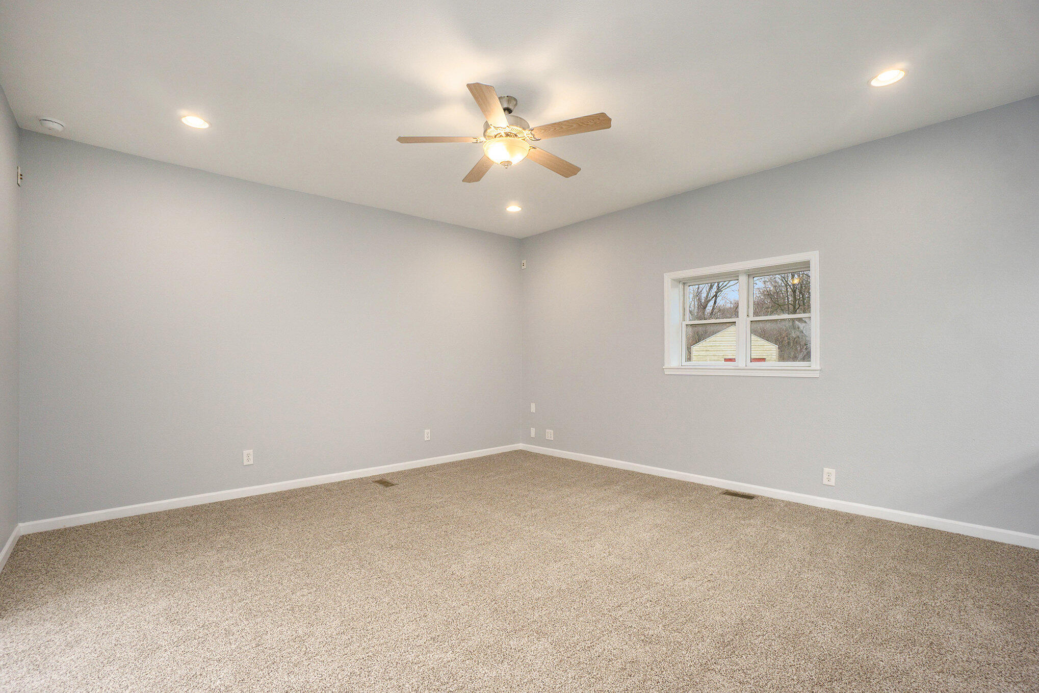 410 8th Street Three Rivers, MI 49093 - Photo 11 of 17 006_dsc07496
