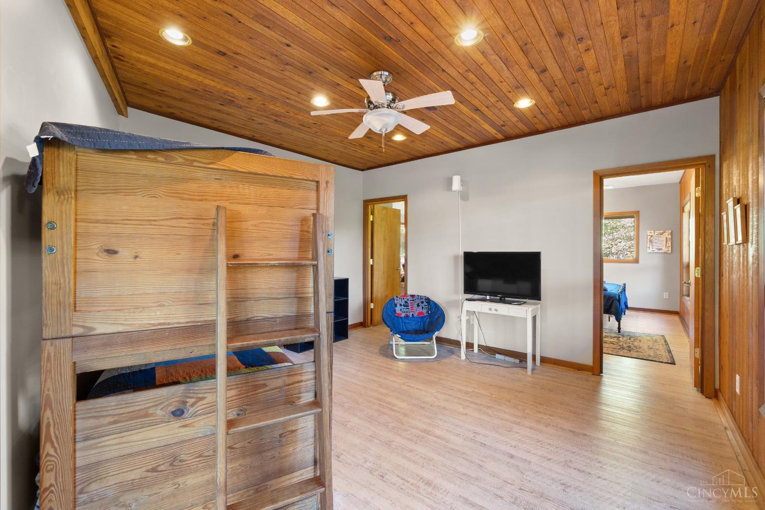7788 White Road Rising Sun, IN 47040 - Photo 35 of 98