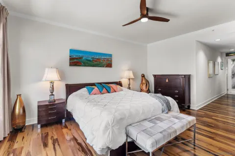 $950,000 | 645 Front Street, Unit 1604, San Diego, CA 92101