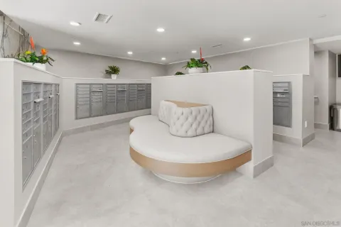 $950,000 | 645 Front Street, Unit 1604, San Diego, CA 92101