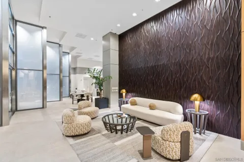 $950,000 | 645 Front Street, Unit 1604, San Diego, CA 92101