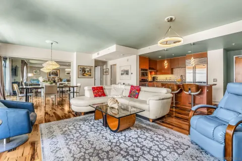 $950,000 | 645 Front Street, Unit 1604, San Diego, CA 92101