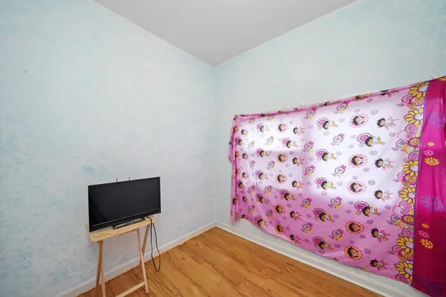 $300,000 | 3020 South Pulaski Road, Chicago, IL 60623