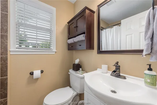 $214,900 | 112 Rebecca Street, Bryan, TX 77801