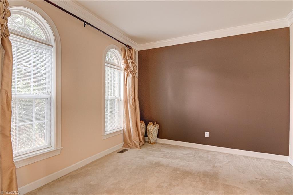3801 Edgewater Street High Point, NC 27265 - Photo 27 of 39 Gallery Image 27