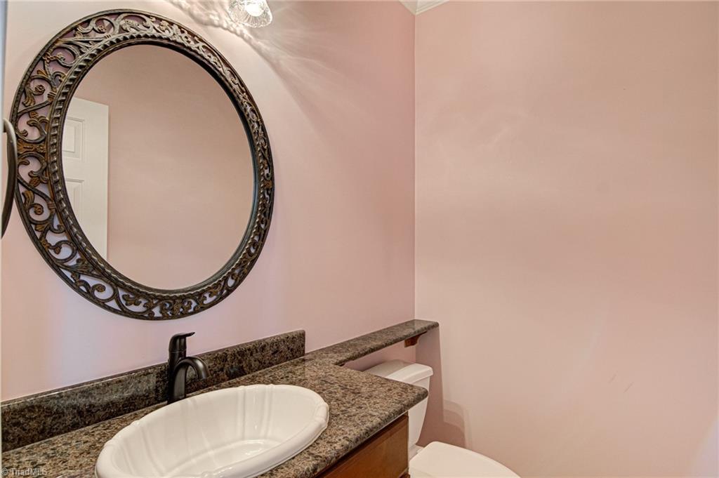 3801 Edgewater Street High Point, NC 27265 - Photo 28 of 39 Gallery Image 28