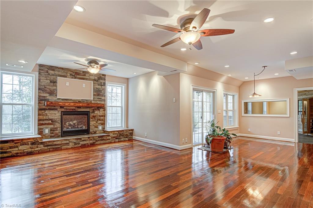 3801 Edgewater Street High Point, NC 27265 - Photo 30 of 39 Gallery Image 30