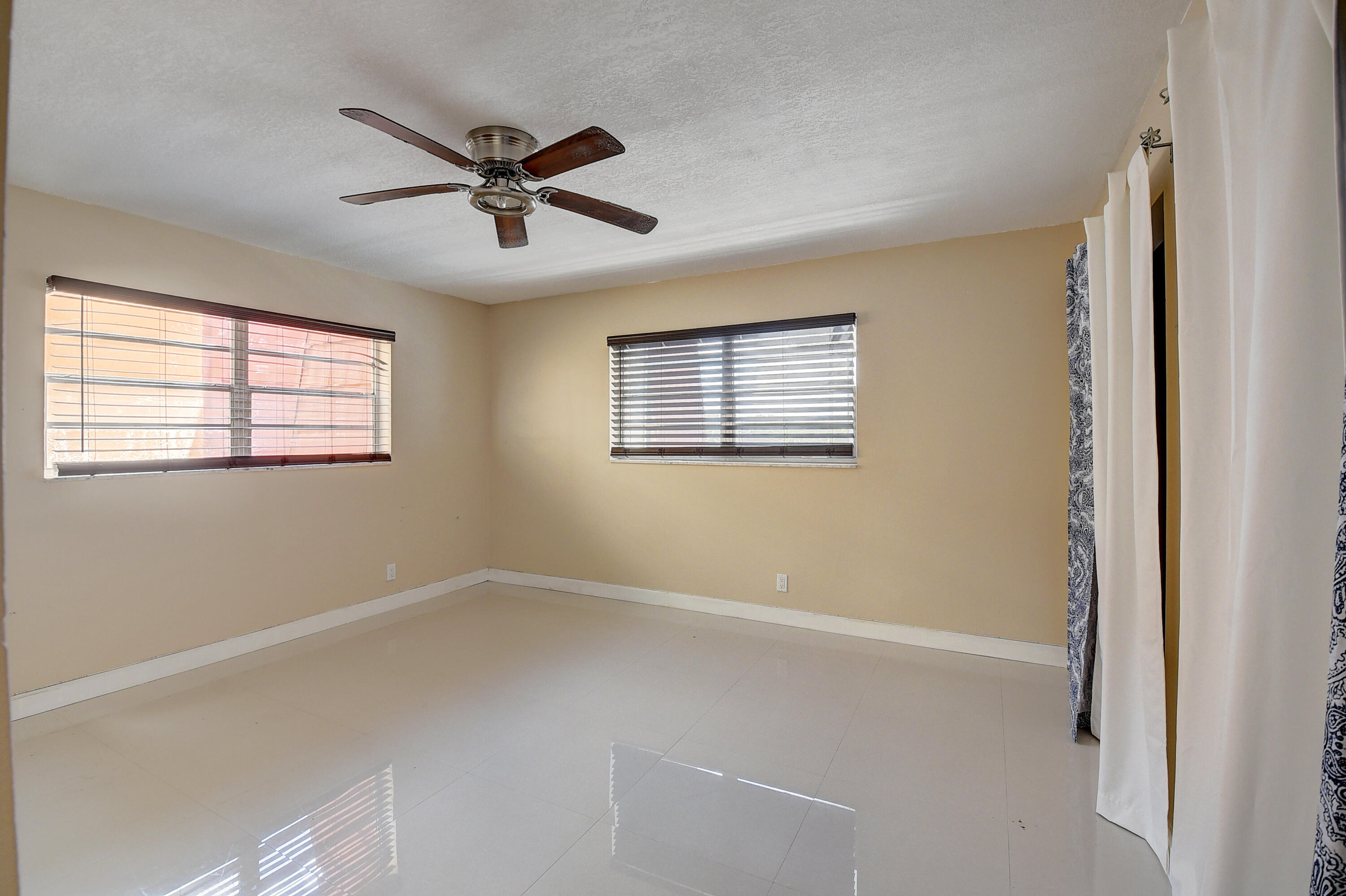 22605 Southwest 66th Avenue, Unit 304 Boca Raton, FL 33428 - Photo 15 of 25 Primary bed