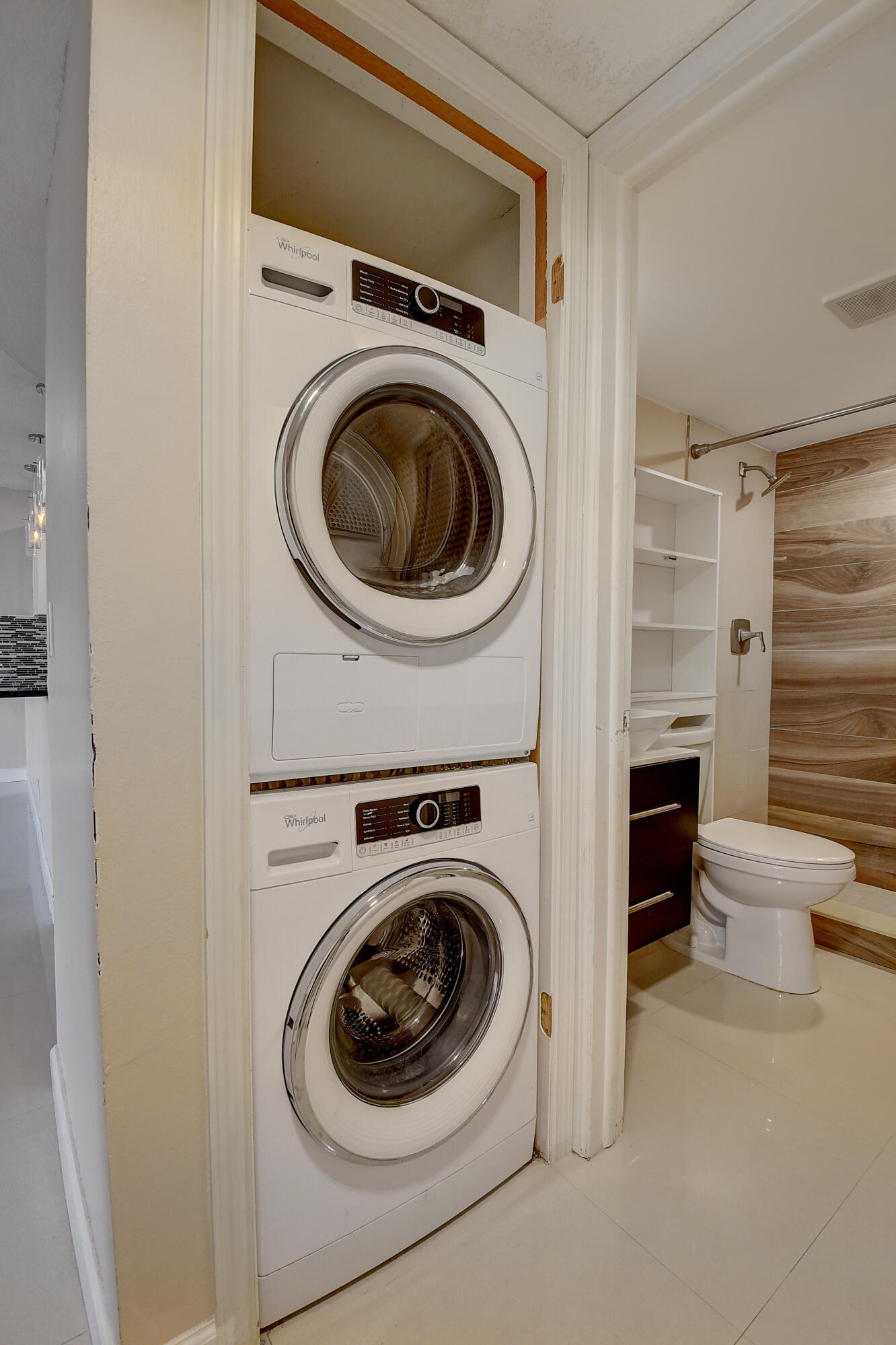 22605 Southwest 66th Avenue, Unit 304 Boca Raton, FL 33428 - Photo 21 of 25 In unit laundry